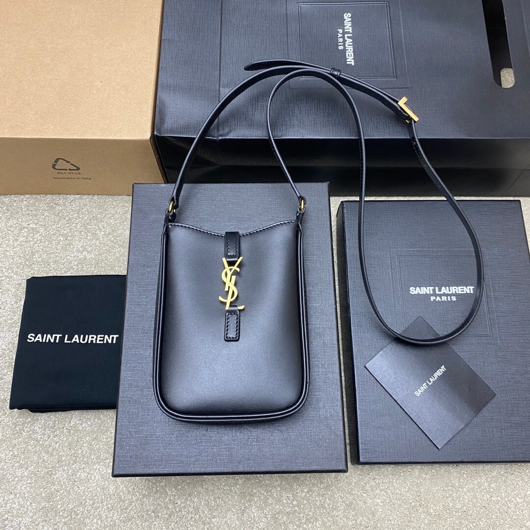 YSL Le 5 A 7 mini vertical bag in shiny leather - Image 2
