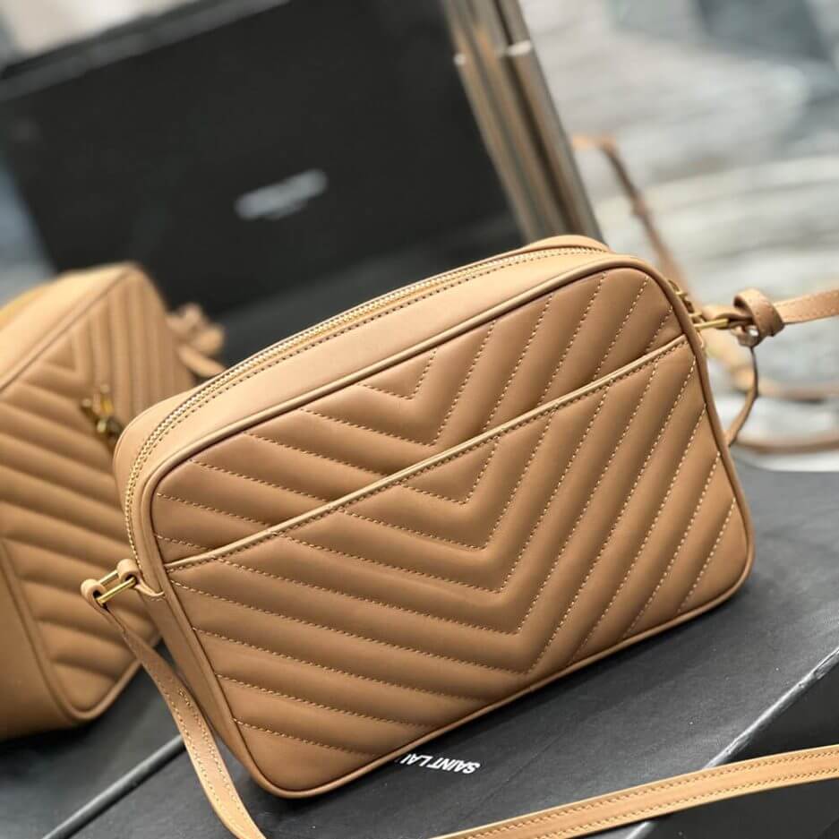 BROWN YSL LOU CAMERA BAG IN QUILTED LEATHER - Image 4