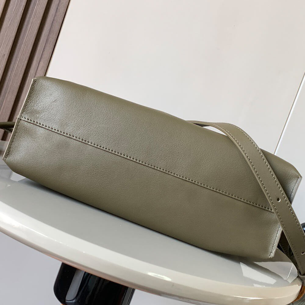 Dark Green LOEWE Medium Flamenco clutch in nappa calfskin (HIGH-END GRADE) - Image 5