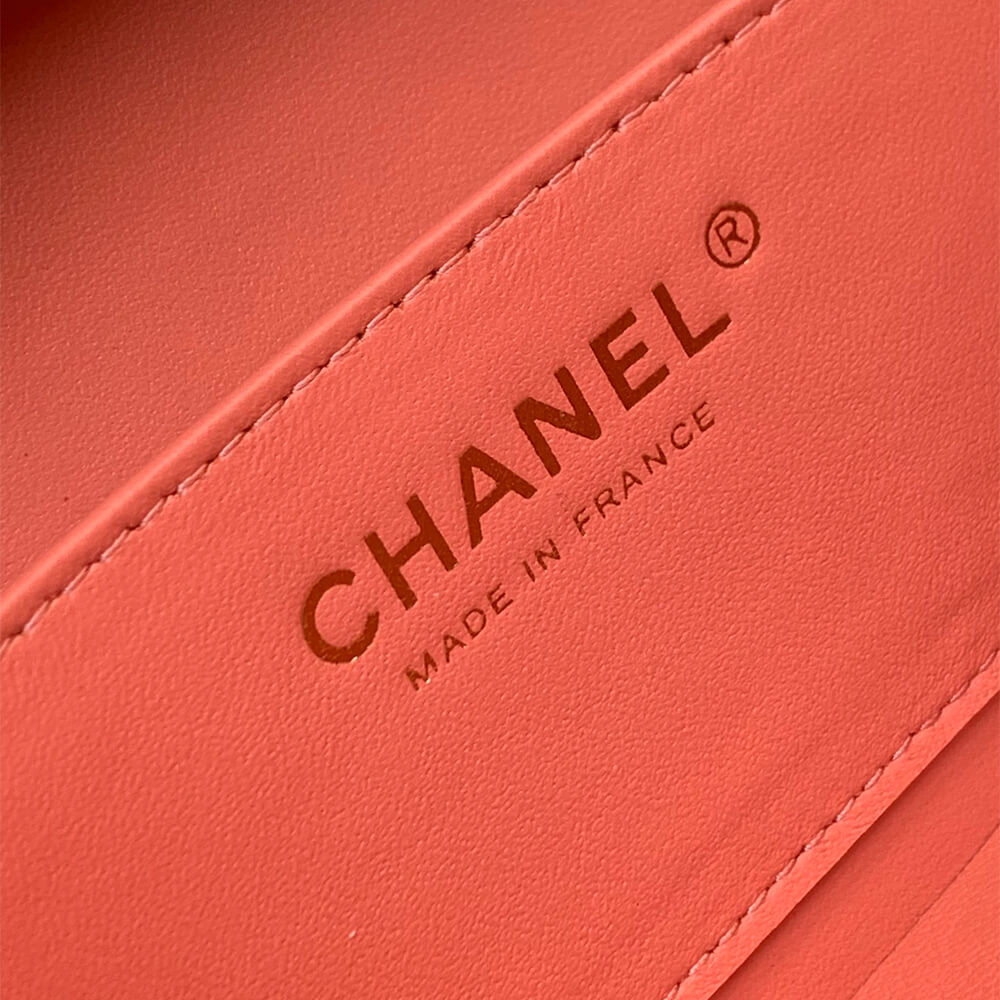 CHANEL small Box Pack (High-end grade) - Image 7