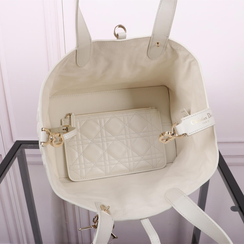 Medium Dior Toujours Bag - Image 8